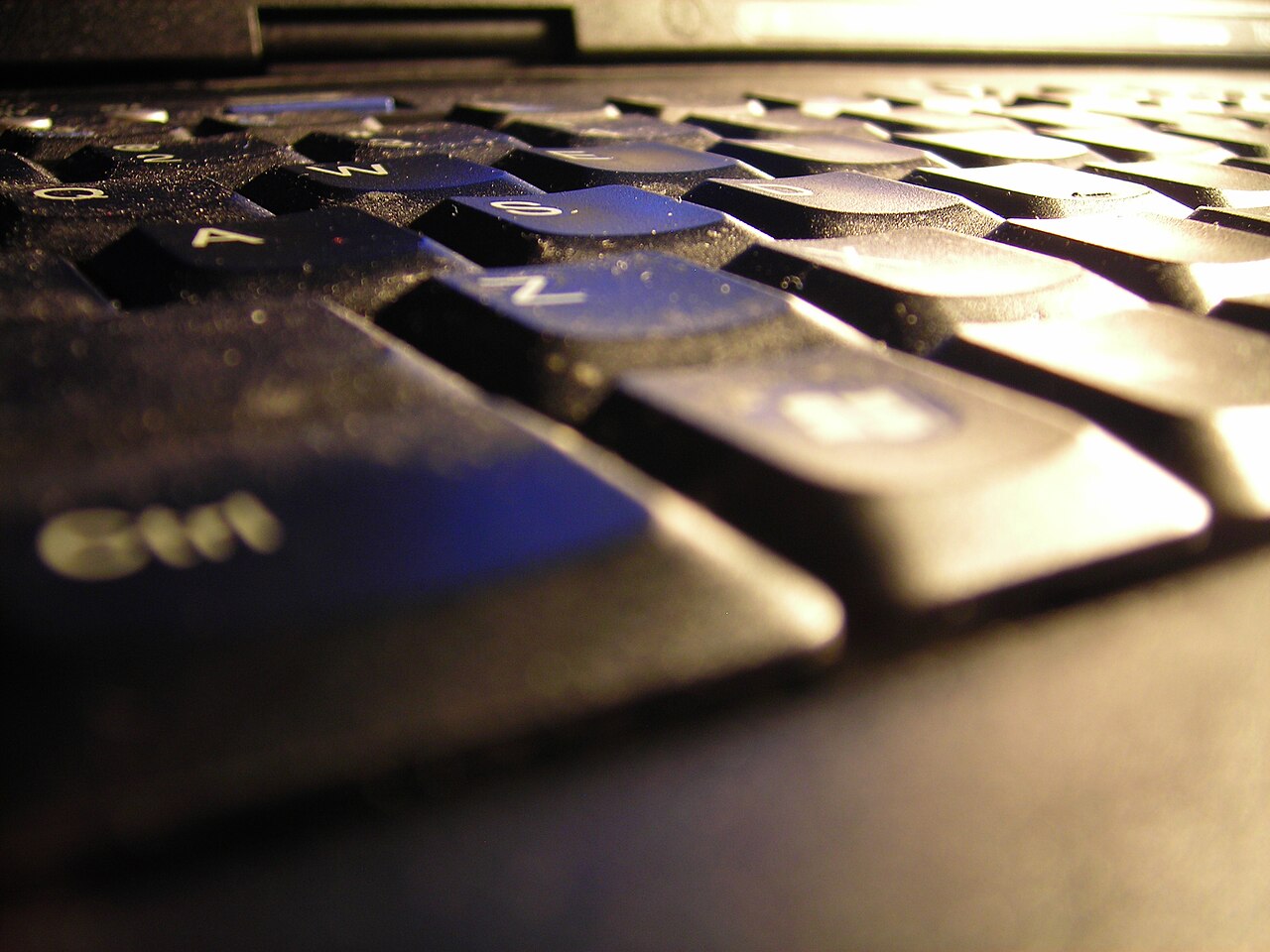 thinkpad t490 keyboard close up